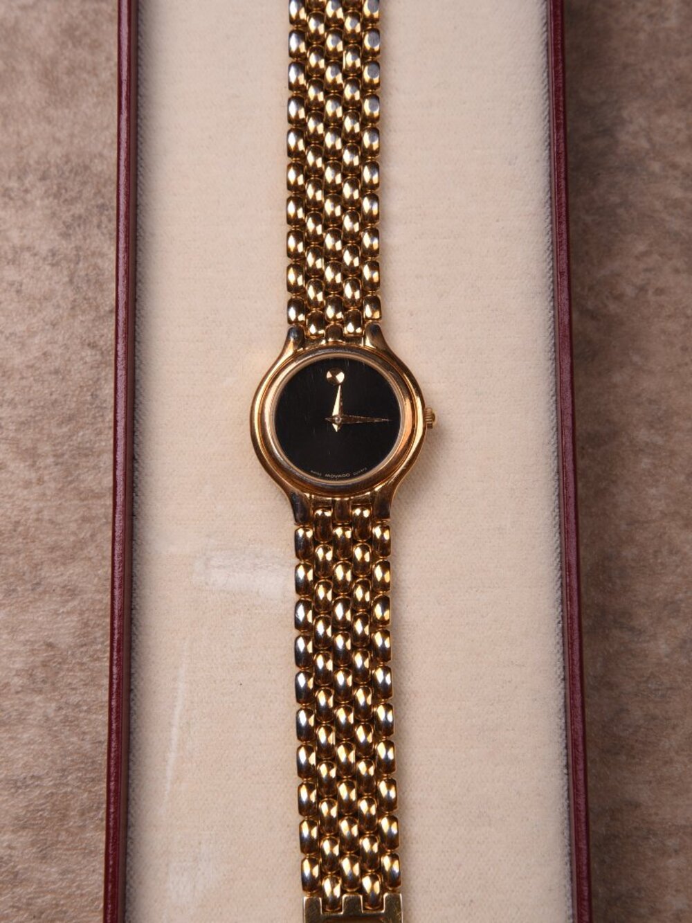 Vintage Movado Museum Ladies Gold Watch 87.A1.8171 - Full Box & Papers Set